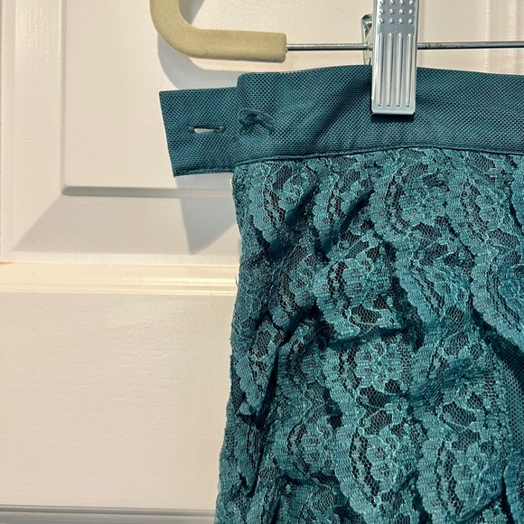 See by Chloé Lace Mini Skirt - Picture 3 of 4